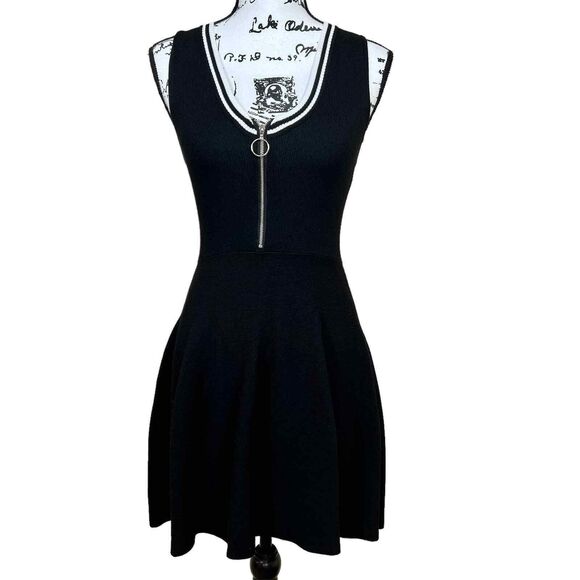 Rehab black dress fit and flare sleeveless size S front half zipper closure goth - Picture 1 of 14